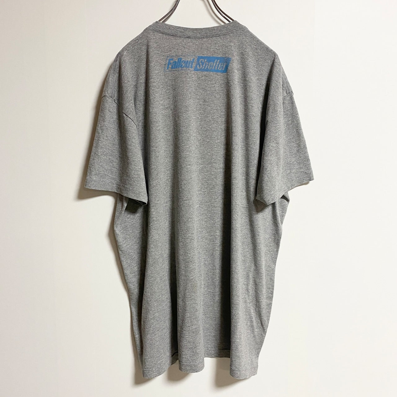 古着 used　Bethesda　半袖プリントTシャツ　FalloutShelter　グレー　春夏服　ビッグシルエット　XLサイズ
