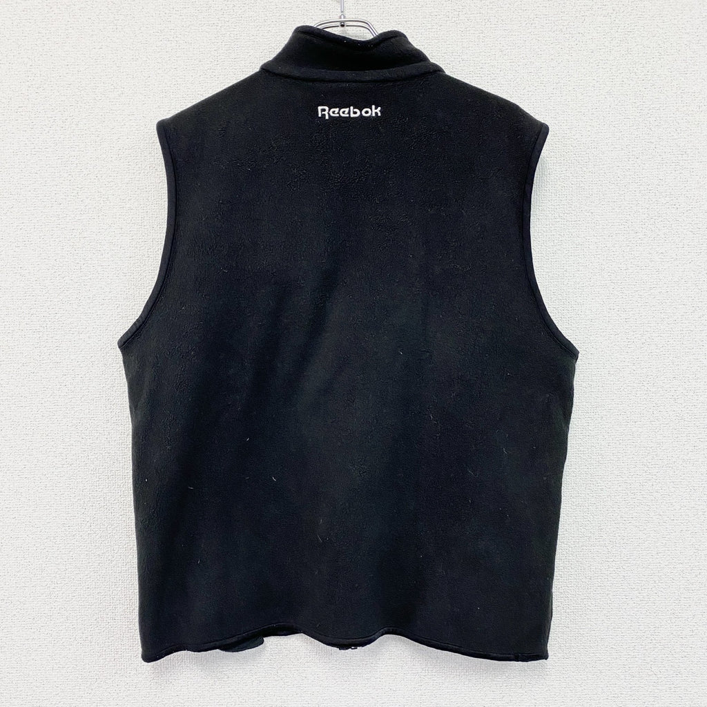 Reebok　リーボック　フルジップフリースベスト/ボアベスト　刺繍ロゴ　3つポケット　黒　ブラック　Mサイズ