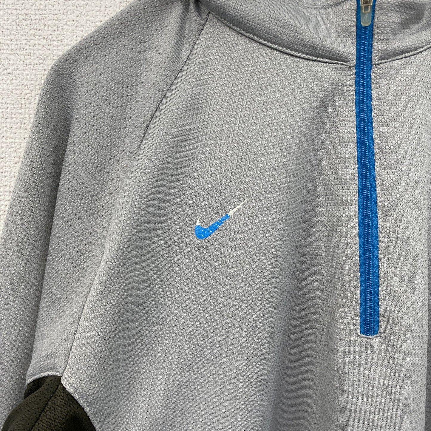 NIKE　ナイキ　ハーフジップ長袖Tシャツ/ロンT　灰色　グレー　XLサイズ