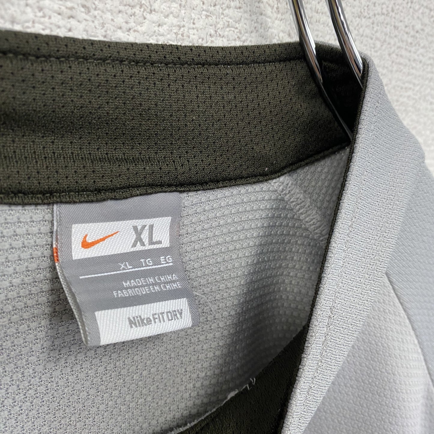 NIKE　ナイキ　ハーフジップ長袖Tシャツ/ロンT　灰色　グレー　XLサイズ