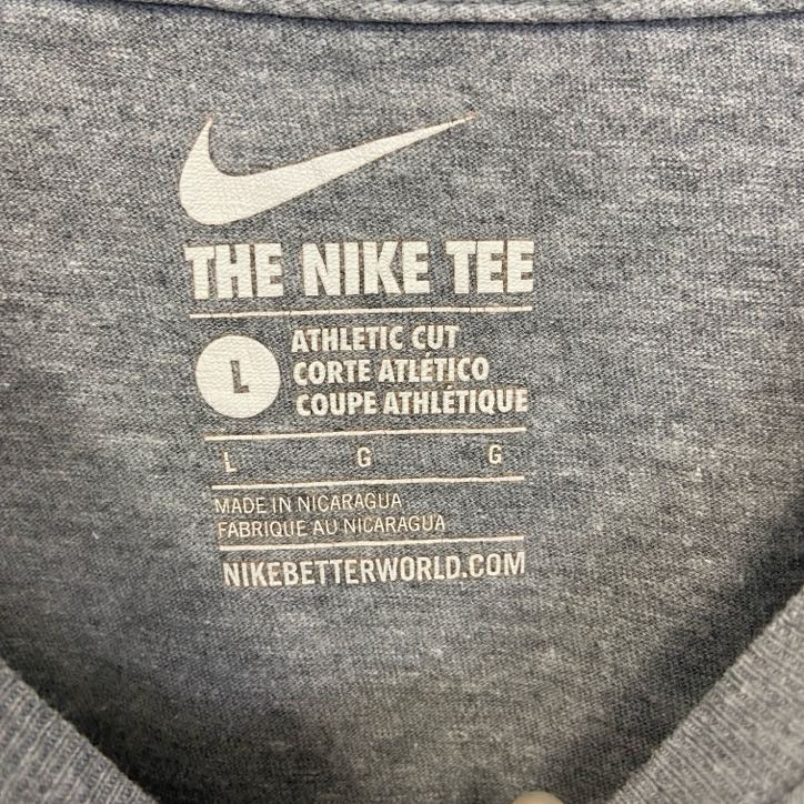 古着 used　NIKE　ナイキ　半袖ダメージプリントTシャツ　グレー　カジュアル　ラフ　スポーツウェア　レトロ　Lサイズ