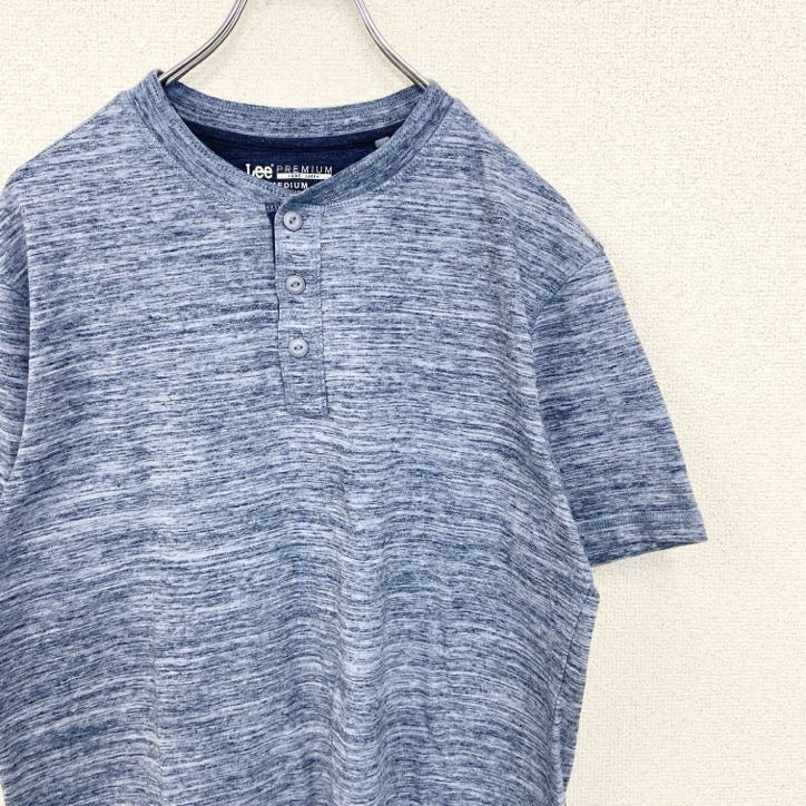 古着 used　LEE リー　半袖ヘンリーネックTシャツ　青　ブルー　ノームコア　無地　ラフ　春夏服　ハーフボタン　Mサイズ