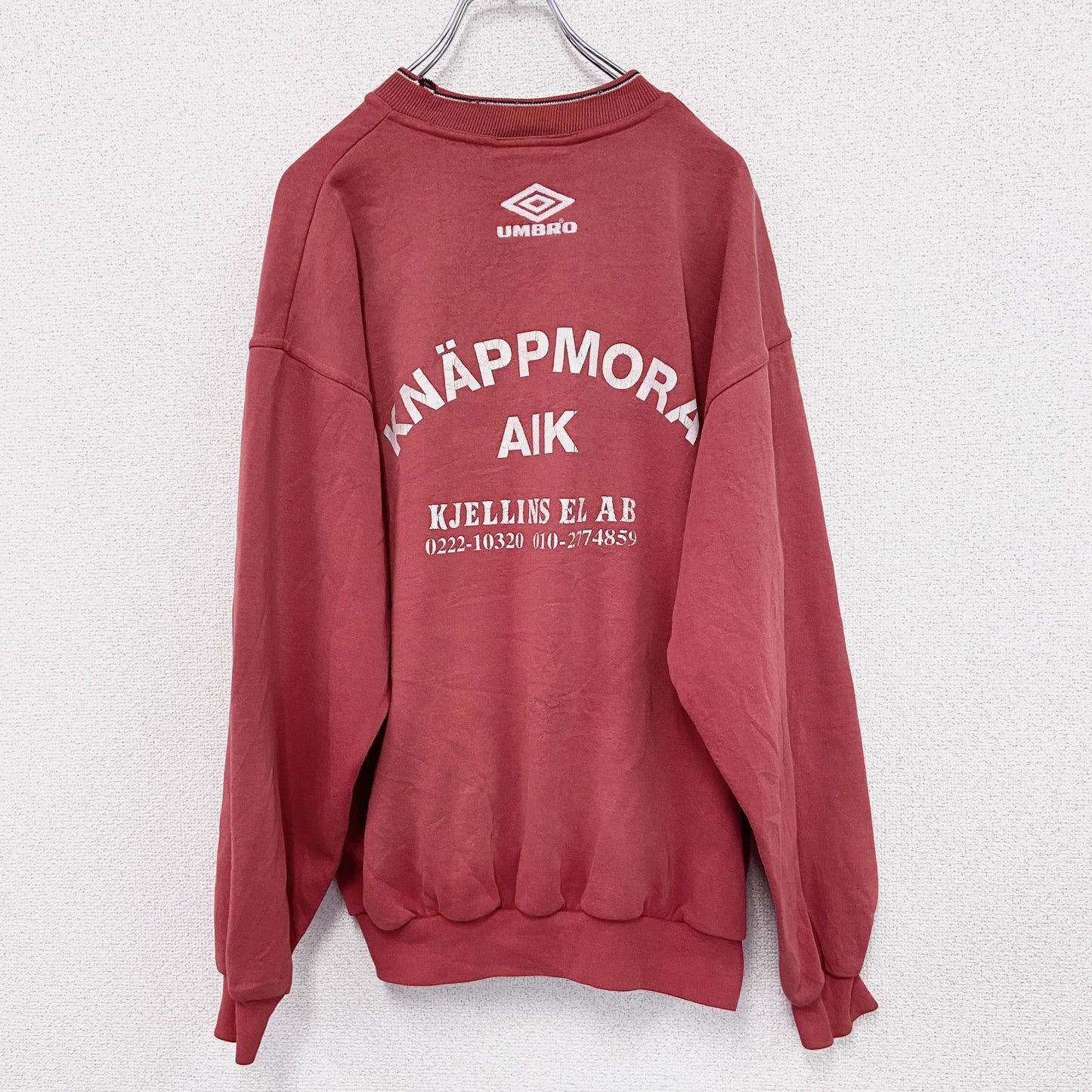 90s　UMBRO　アンブロ　スウェット/トレーナー　フェード　デカロゴ　ヴィンテージ　赤　レッド　Lサイズ