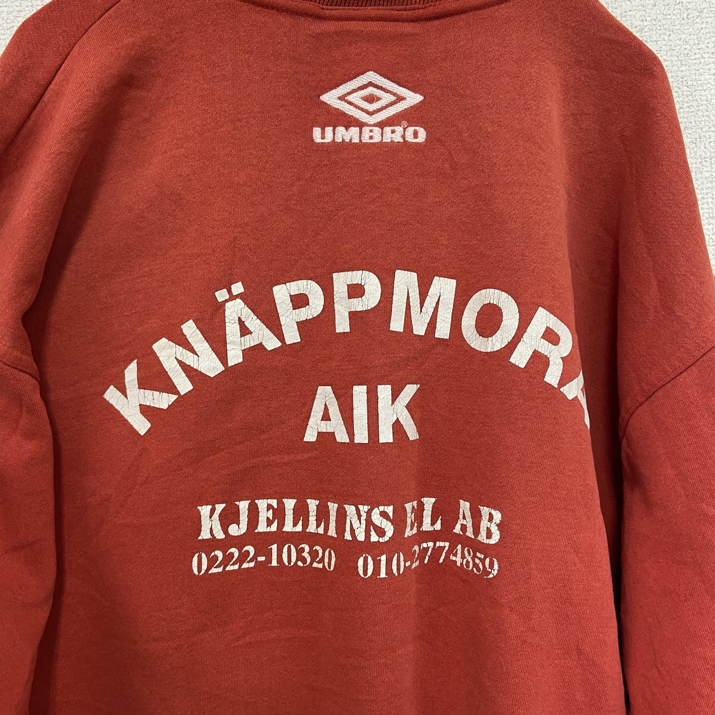 90s　UMBRO　アンブロ　スウェット/トレーナー　フェード　デカロゴ　ヴィンテージ　赤　レッド　Lサイズ
