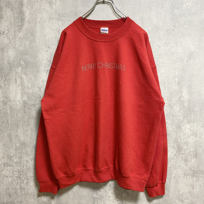 古着 used　GILDAN ギルダン　長袖クルーネックスウェット　トレーナー　メリークリスマス　赤　レッド　秋冬服　Lサイズ