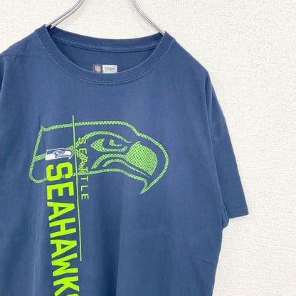 古着 used　TEAM APPAREL　半袖プリントTシャツ　ネイビー　アメフト　NFL　シアトル シーホークス　Lサイズ