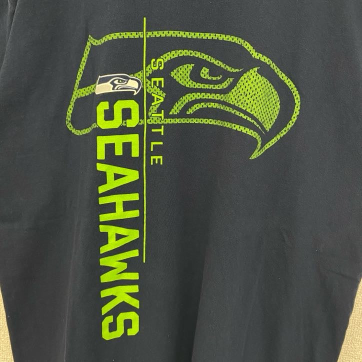 古着 used　TEAM APPAREL　半袖プリントTシャツ　ネイビー　アメフト　NFL　シアトル シーホークス　Lサイズ
