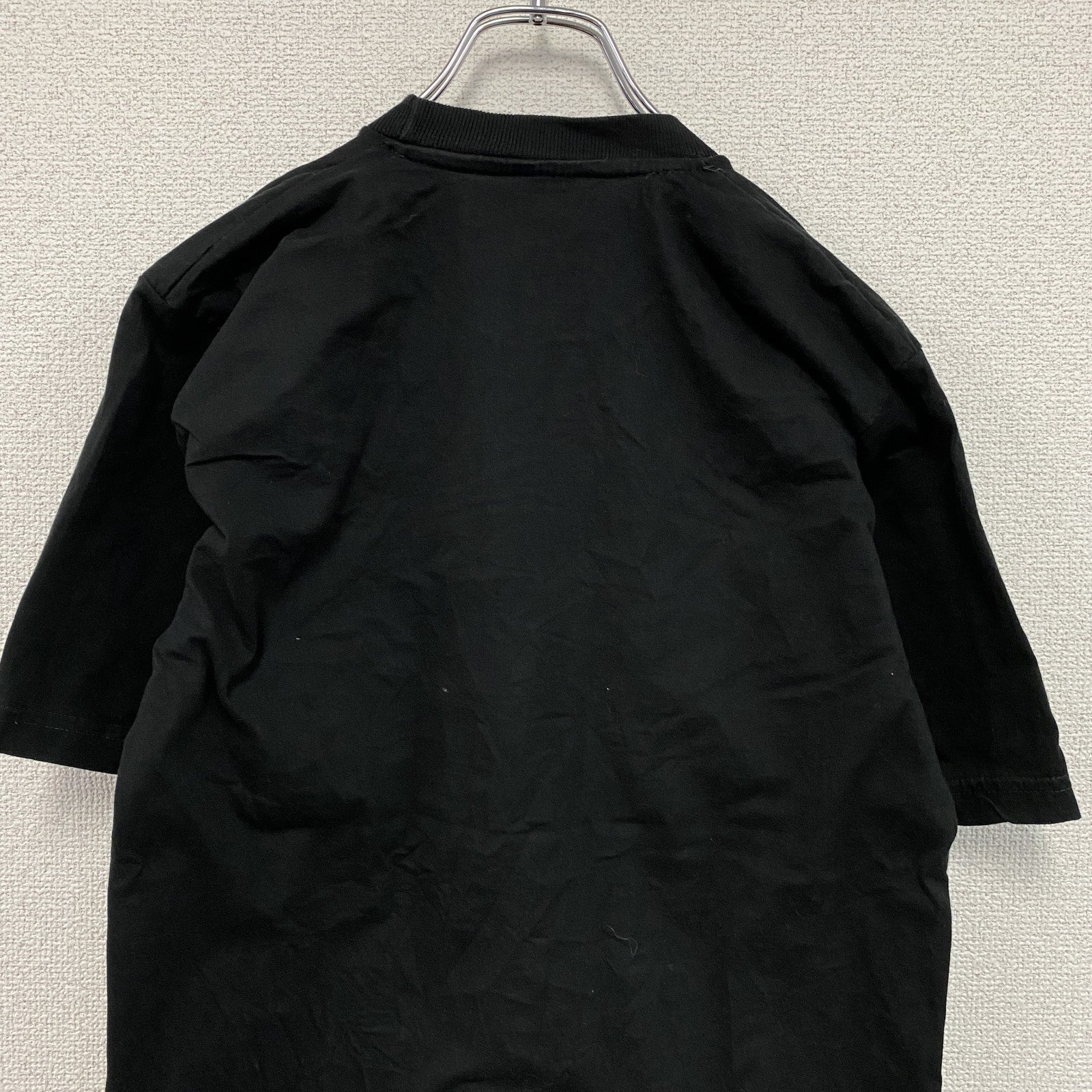 バタフライ　半袖プリントTシャツ　ユーロ　黒　ブラック　Mサイズ