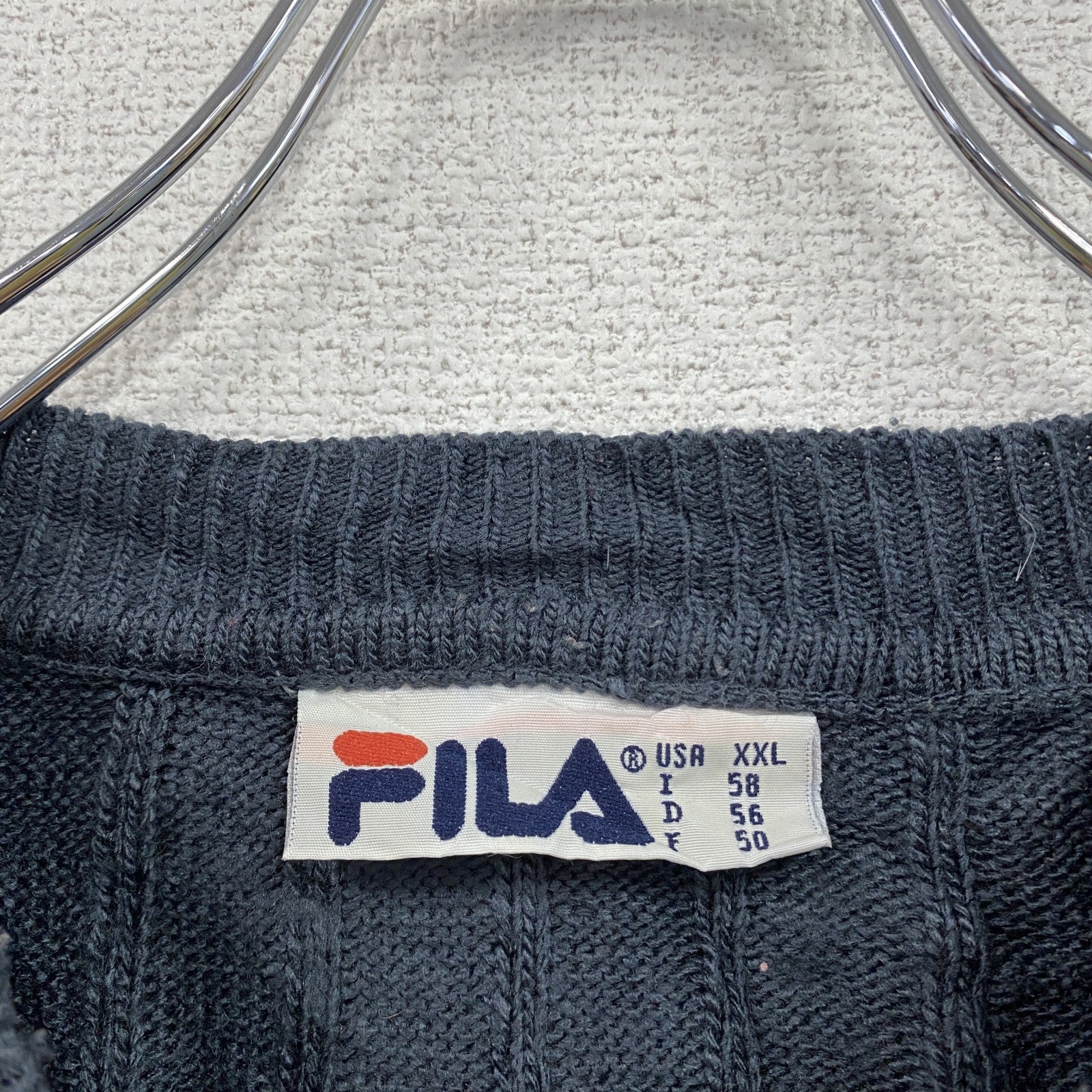 FILA　フィラ　ポリエステルニット　セーター　黒　ブラック　XXLサイズ