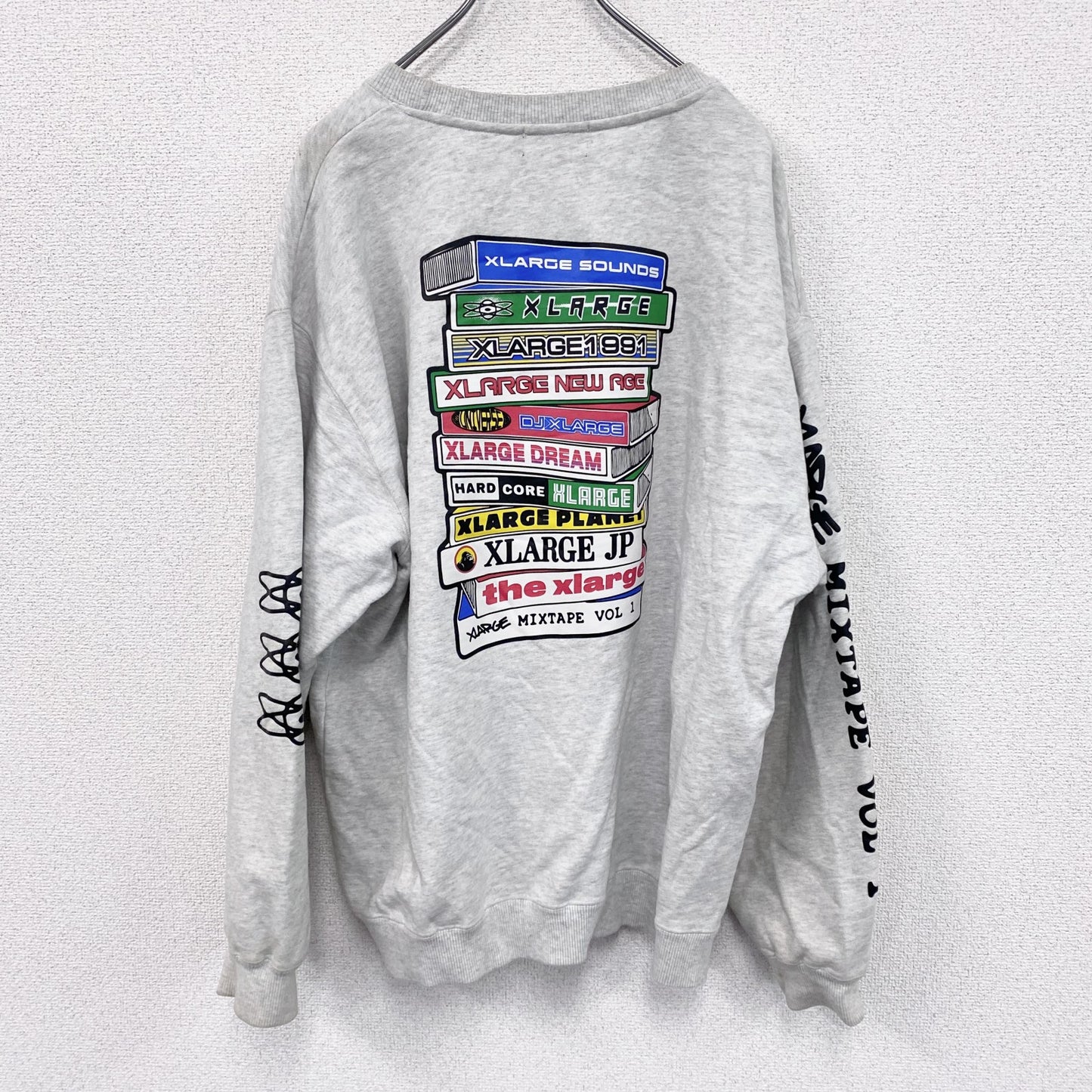 XLARGE　エクストララージ　スウェット/トレーナー　灰色　グレー　Lサイズ