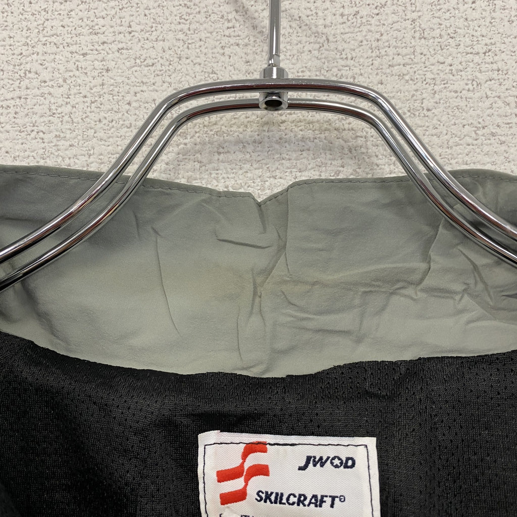 00s　米軍　U.S.ARMY　IPFU　トレーニングジャケット　ナイロンジャケット　ヴィンテージ　灰色　グレー　Lサイズ