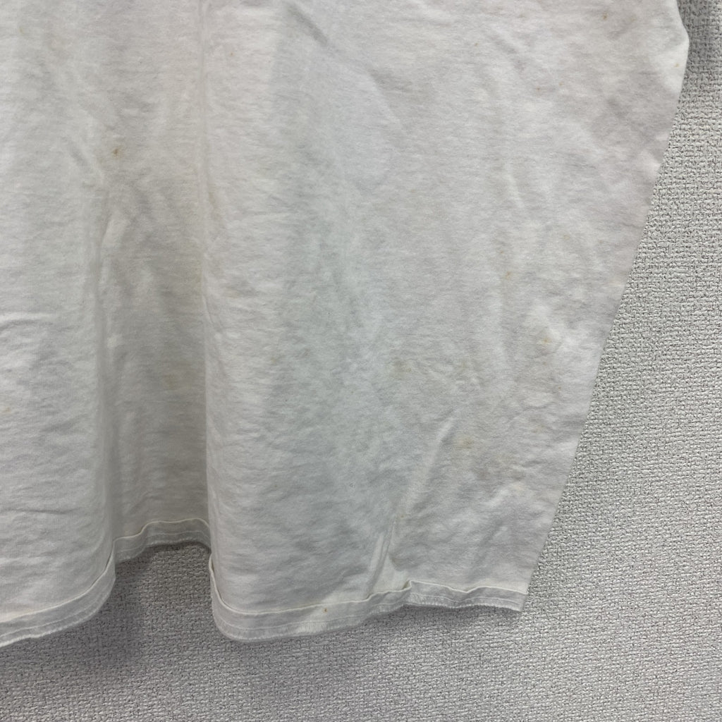 Hanes　ヘインズ　半袖プリントイラストTシャツ　3連プリント　蝶　白　ホワイト　2XLサイズ