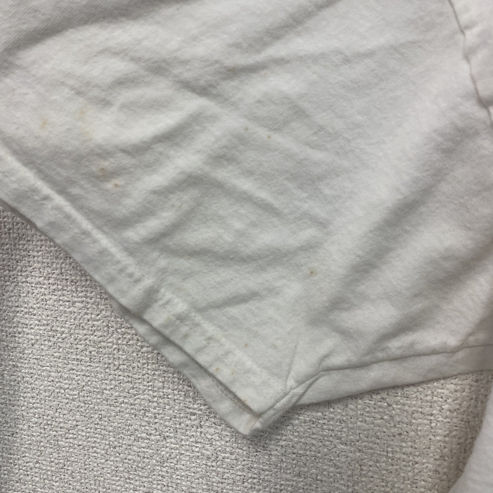 Hanes　ヘインズ　半袖プリントイラストTシャツ　3連プリント　蝶　白　ホワイト　2XLサイズ