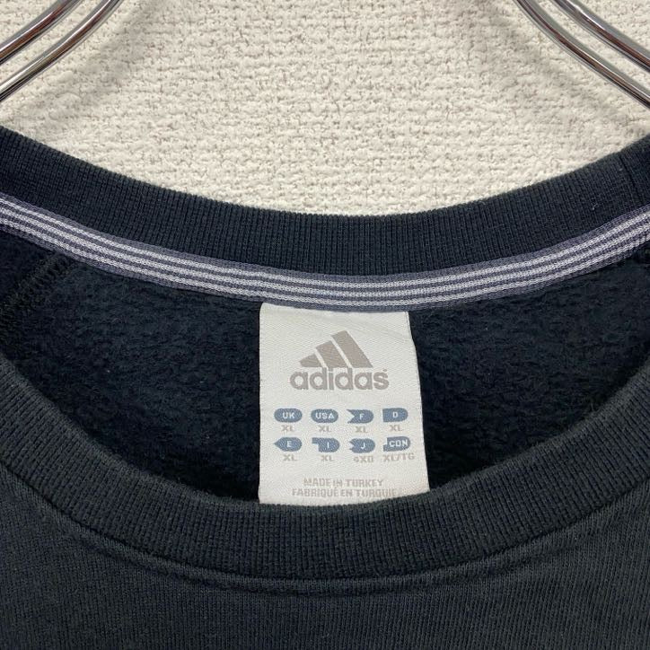 00s　adidas　アディダス　スウェット/トレーナー　ヴィンテージ　パフォーマンスロゴ　黒　ブラック　XLサイズ