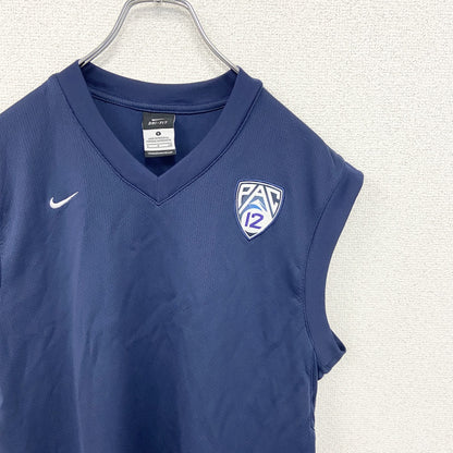 古着 used　NIKE ナイキ　Vネックベスト　タンクトップ　ドライフィット　ワンポイントロゴプリント　ネイビー　Sサイズ