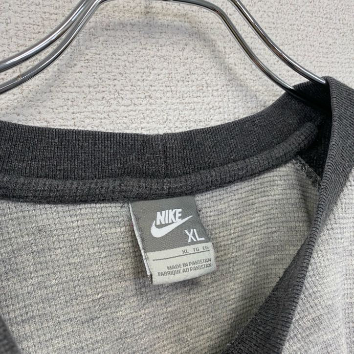 NIKE　ナイキ　長袖ラグランＴシャツ　ワッフルTシャツ　灰色　グレー　XLサイズ