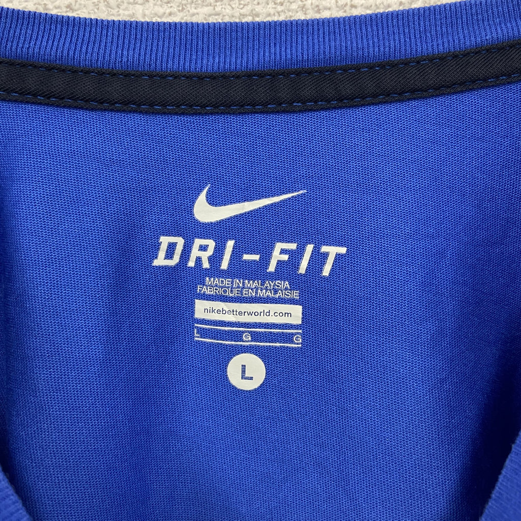 古着 used　NIKE ナイキ　半袖プリントTシャツ　ドライフィット　シンプルデザイン　クルーネック　青　ブルー　Lサイズ