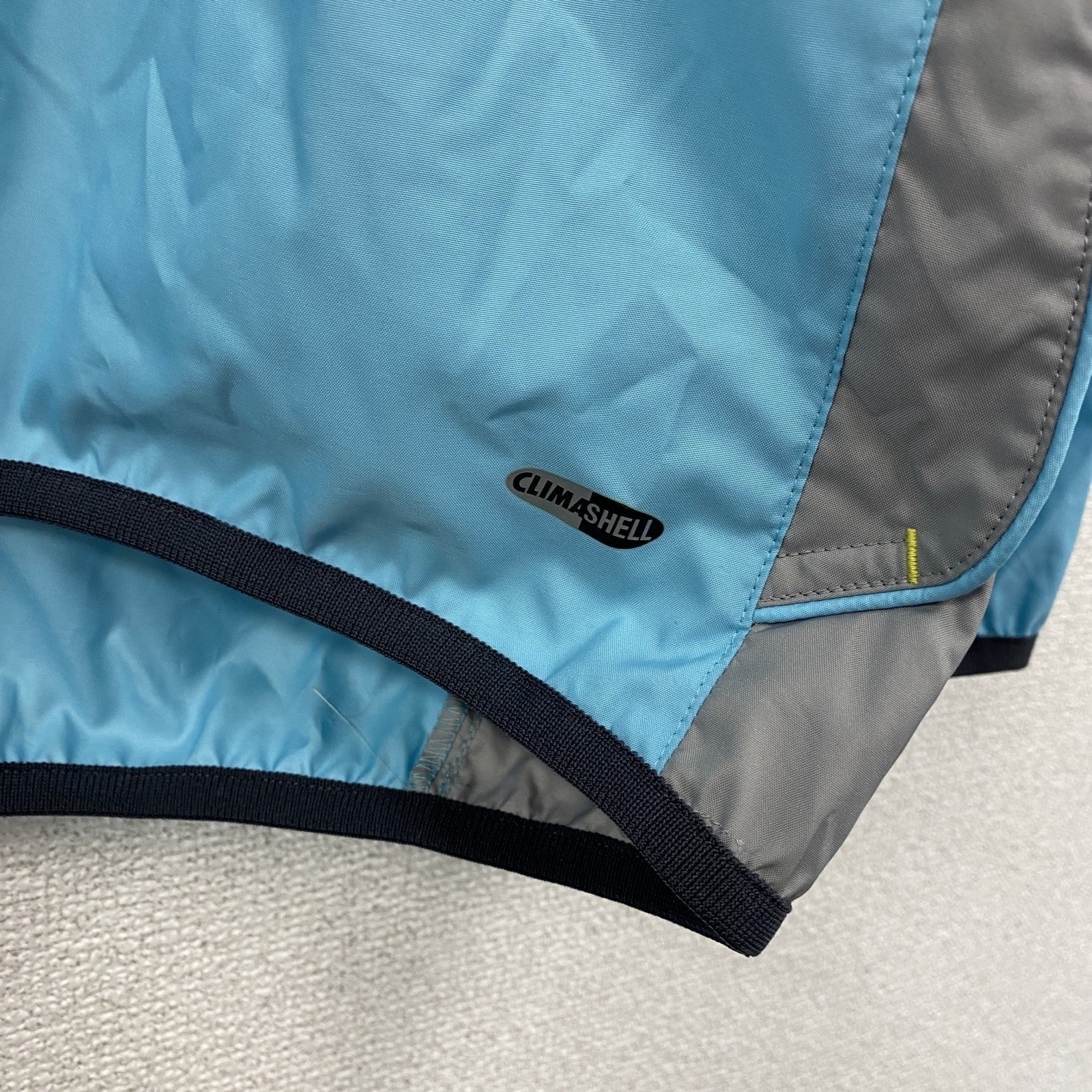 adidas　アディダス　トラックジャケット/ジャージ　水色　ライトブルー　Sサイズ