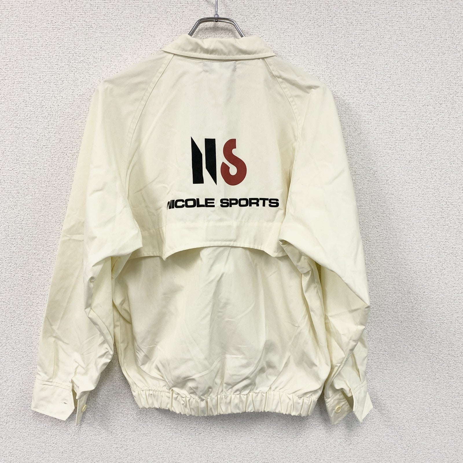 NICOLE SPORTS　ウィンドブレーカー　アイボリー　Fサイズ