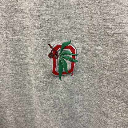 Champion　チャンピオン　半袖Tシャツ　刺繍ロゴ　ワンポイント　現行　灰色　グレー　Sサイズ