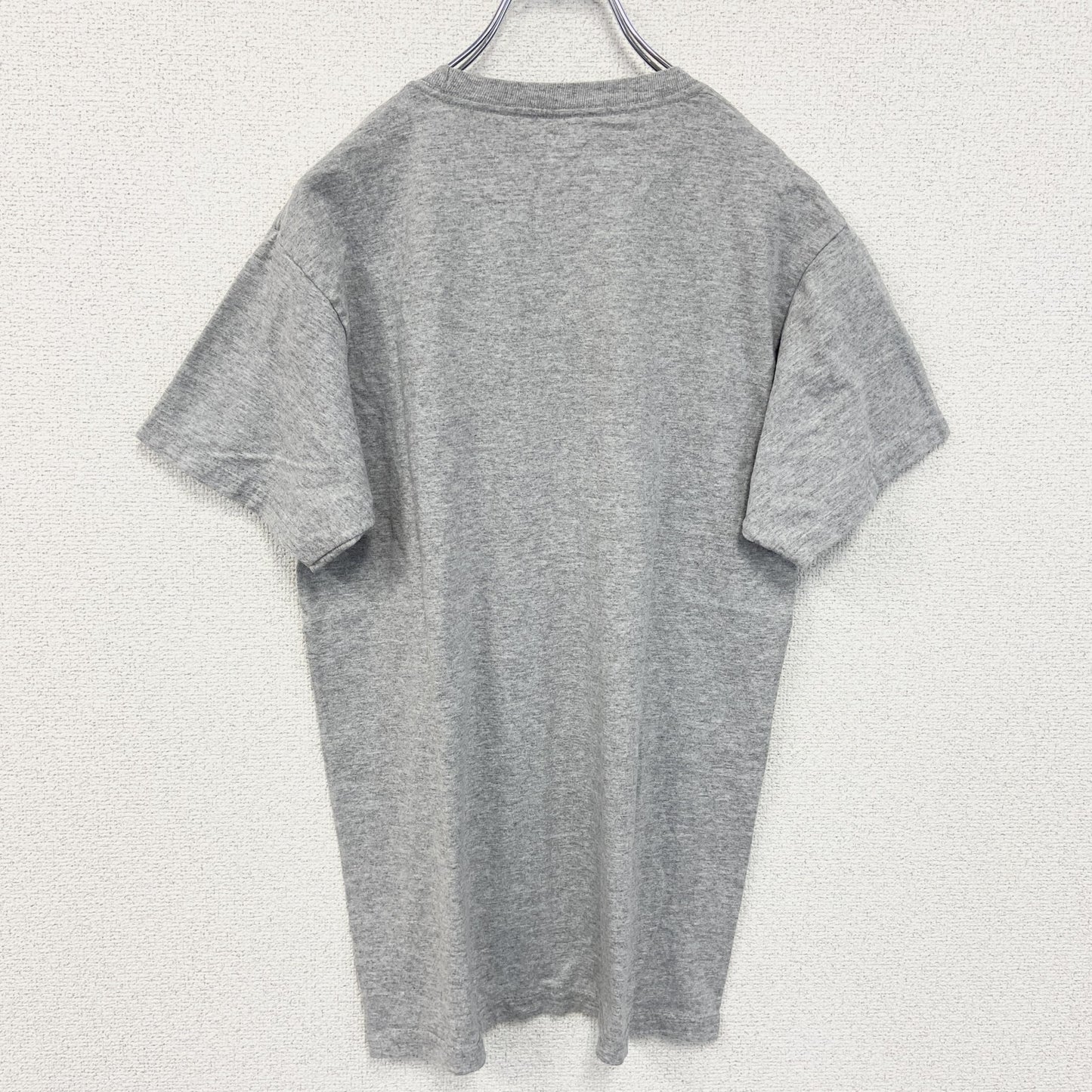 Champion　チャンピオン　半袖Tシャツ　刺繍ロゴ　ワンポイント　現行　灰色　グレー　Sサイズ