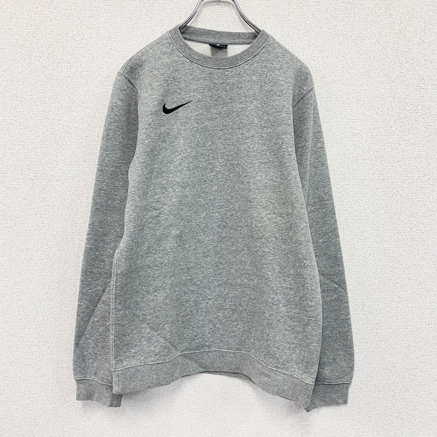 NIKE　ナイキ　スウェット/トレーナー　刺繡ロゴ　グレー　Sサイズ