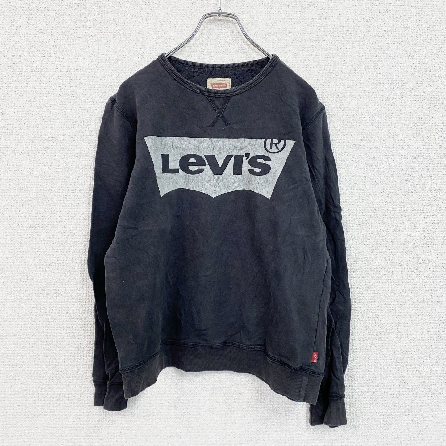 Levi's　リーバイス　スウェット/トレーナー　前V　デカロゴ　黒　ブラック　16サイズ