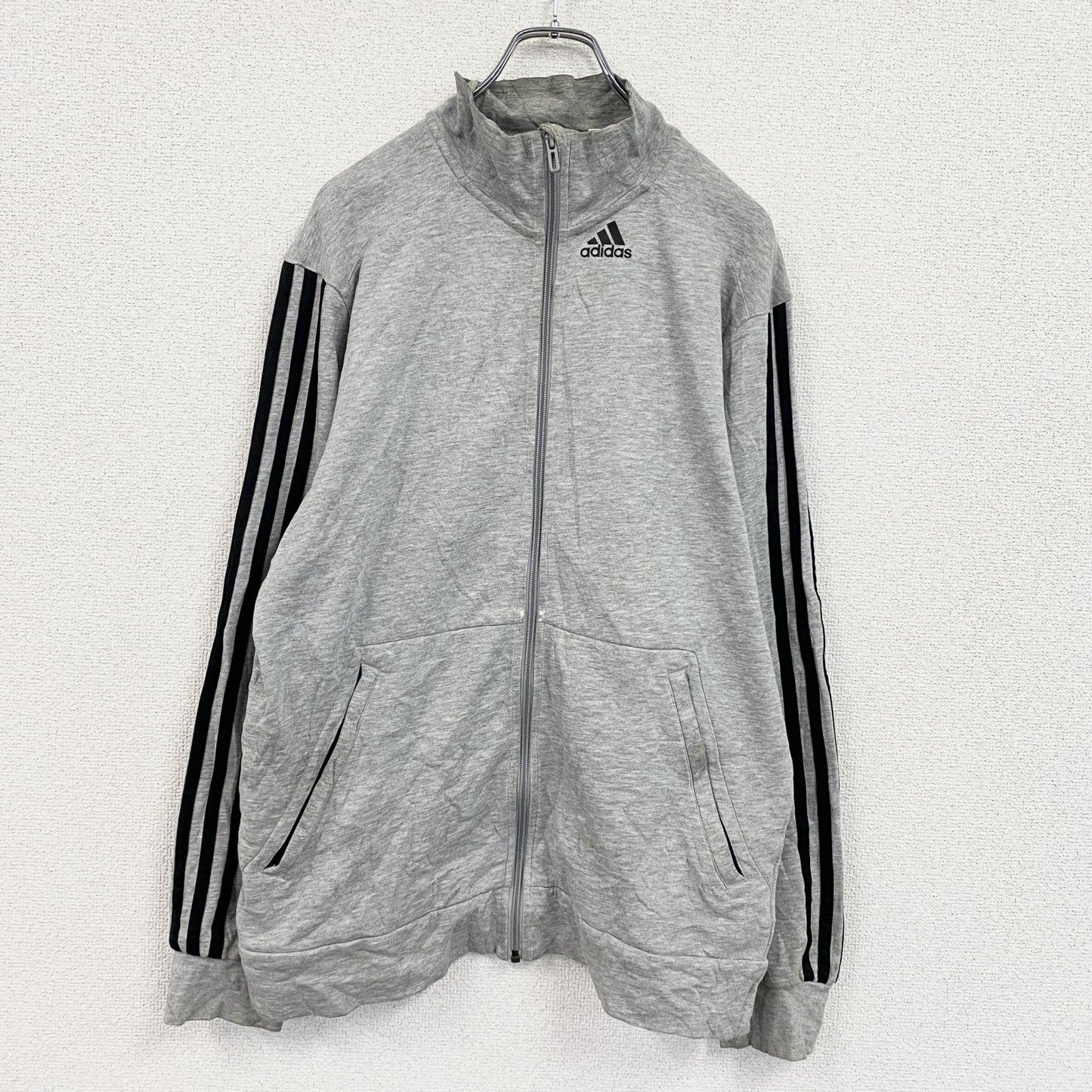 adidas　アディダス　フルジップスウェットトラックジャケット/ジャージ　パフォーマンスロゴ　灰色　グレー　