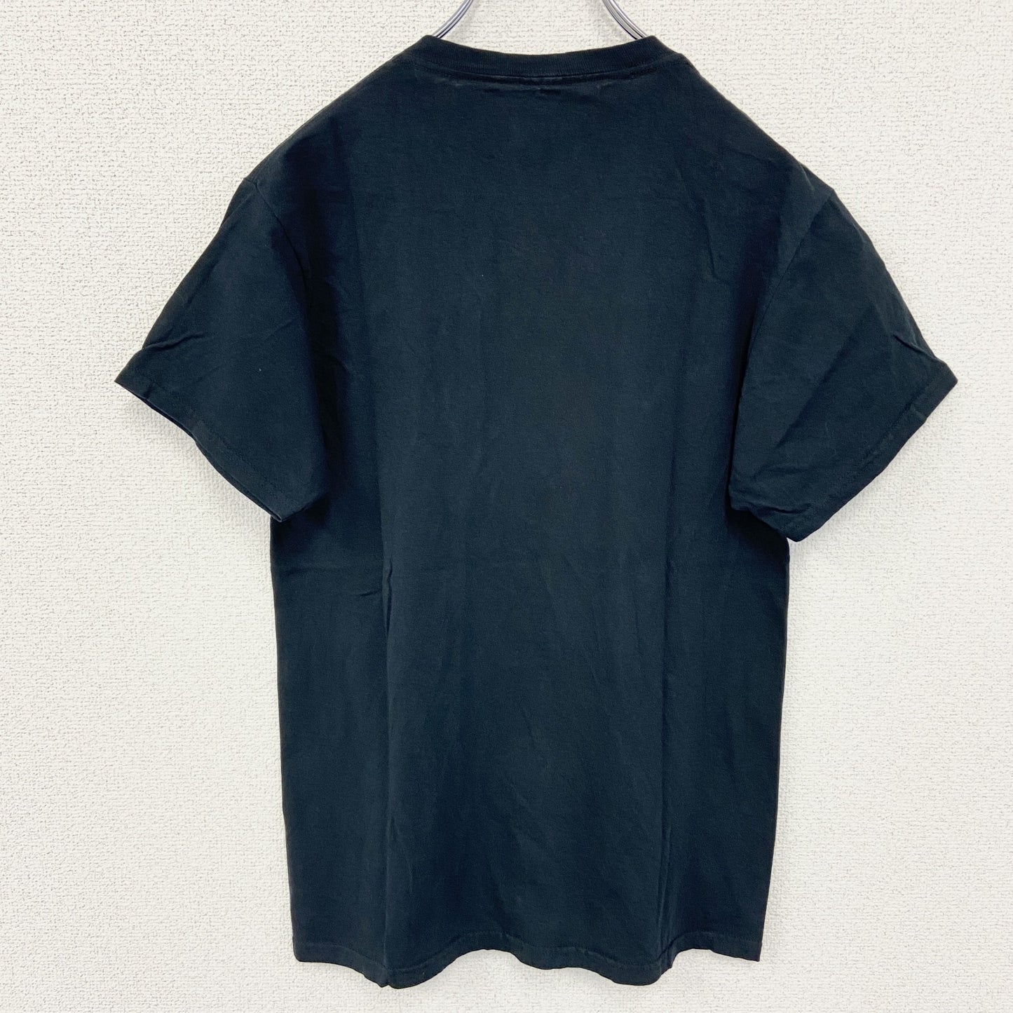 古着 used　Disney ディズニー　半袖プリントTシャツ　ミッキー＆フレンズ　2020　ネオンカラー　黒　ブラック　Sサイズ
