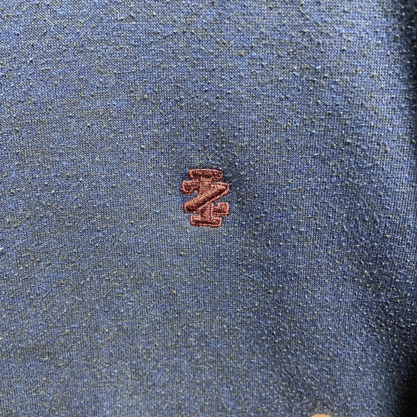 古着 used　IZOD　アイゾッド　長袖クルーネックスウェット　トレーナー　ワンポイント刺繍　ネイビー　Lサイズ
