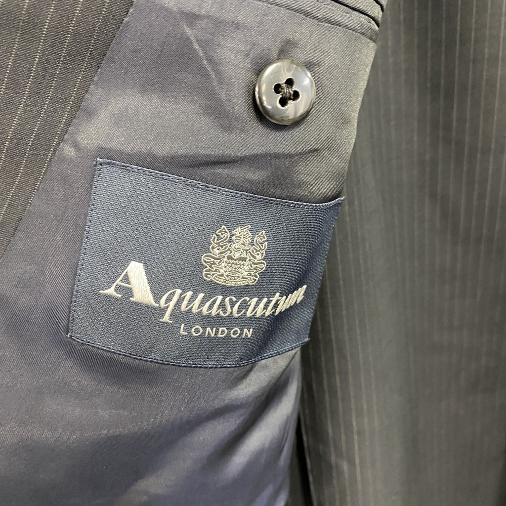 Aquascutum　アクアスキュータム　セットアップ　スーツ　ストライプ　黒　ブラック　94A6サイズ