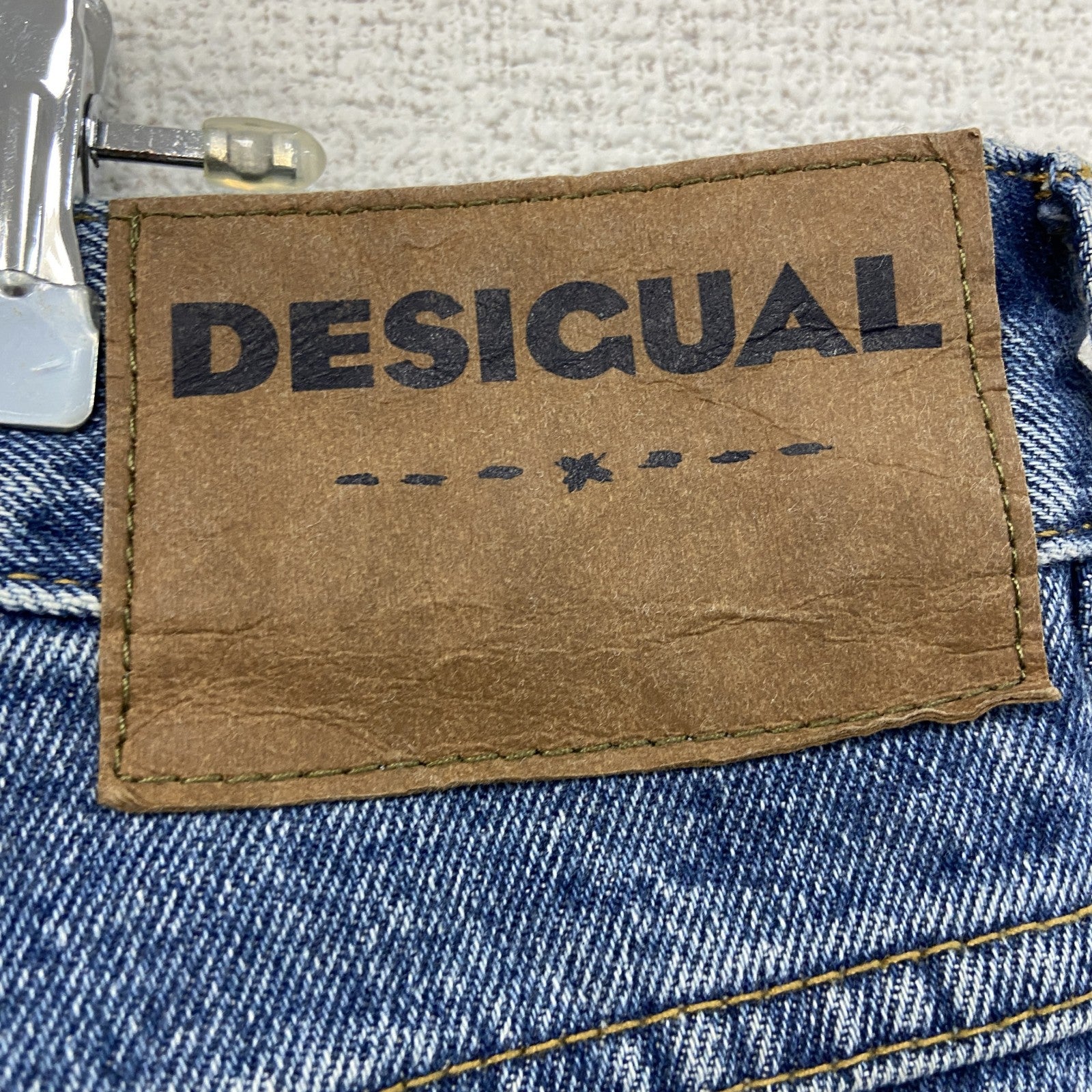 DESIGUAL　デシグアル　パッチワークデニムパンツ/ジーンズ　ジップフライ　インディゴ　W34サイズ