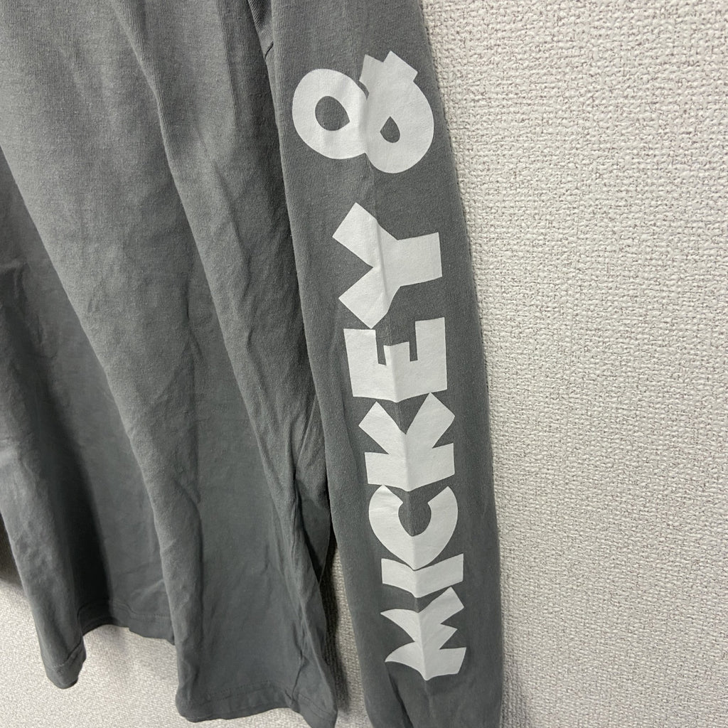 古着 used　Disney ディズニー　長袖ビックプリントTシャツ　ミッキー＆フレンズ　灰色　グレー　Mサイズ
