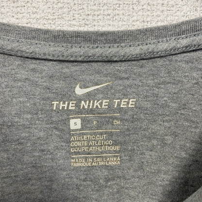 古着 used　NIKE ナイキ　長袖ワンポイントプリントTシャツ　クルーネック　グレー　灰色　Sサイズ