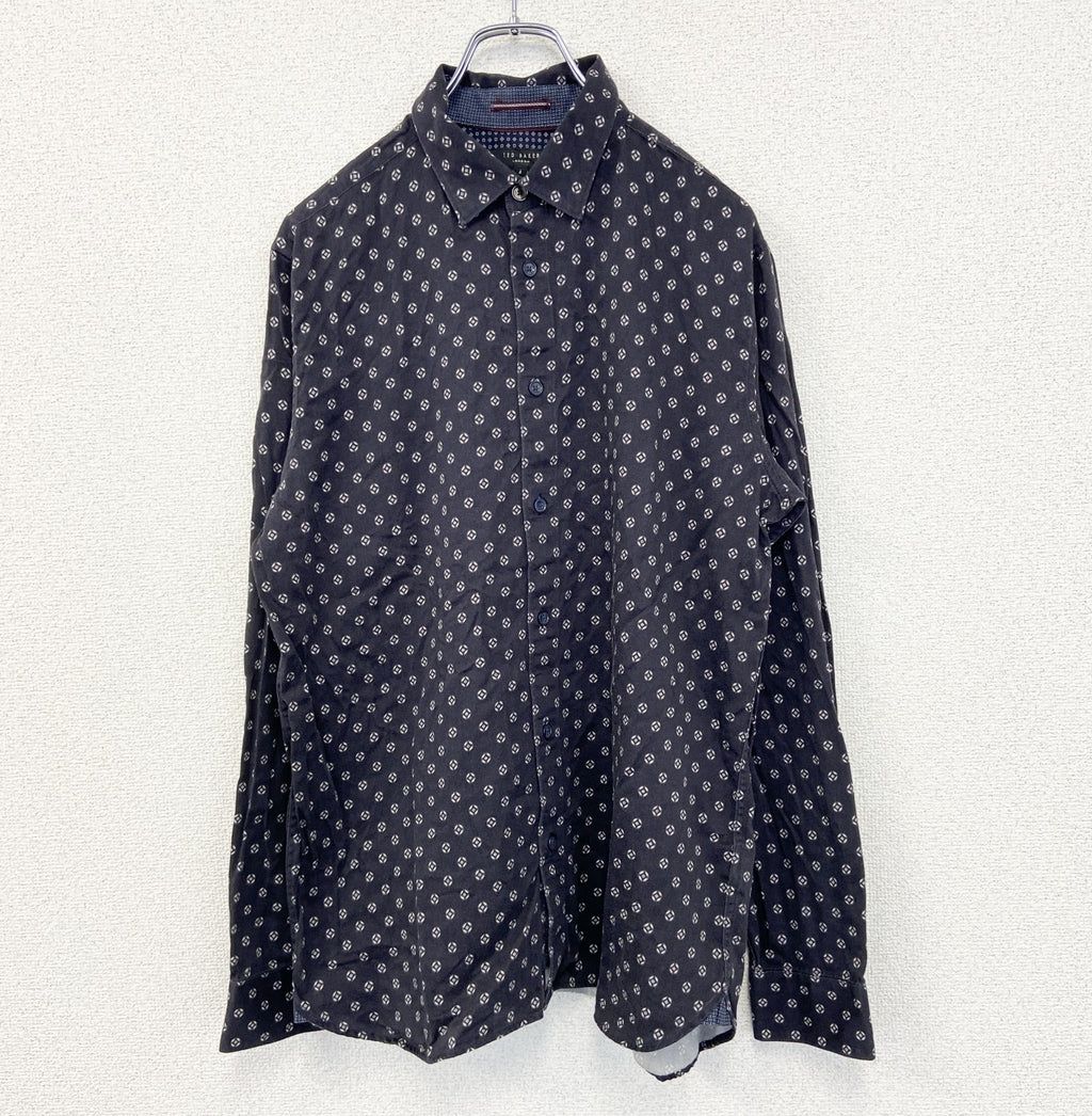 古着 used　TED BAKER LONDON　長袖総柄シャツ　和柄風　レトロデザイン　ノームコア　ビッグシルエット　ネイビー