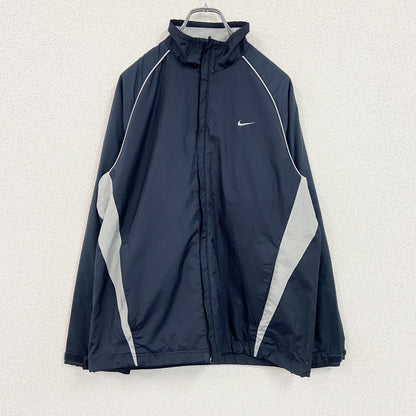 NIKE　ナイキ　フルジップジャケット　ラグランスリーブ　スウッシュ　刺繍ロゴ　比翼仕立て　紺　ネイビー　Mサイズ