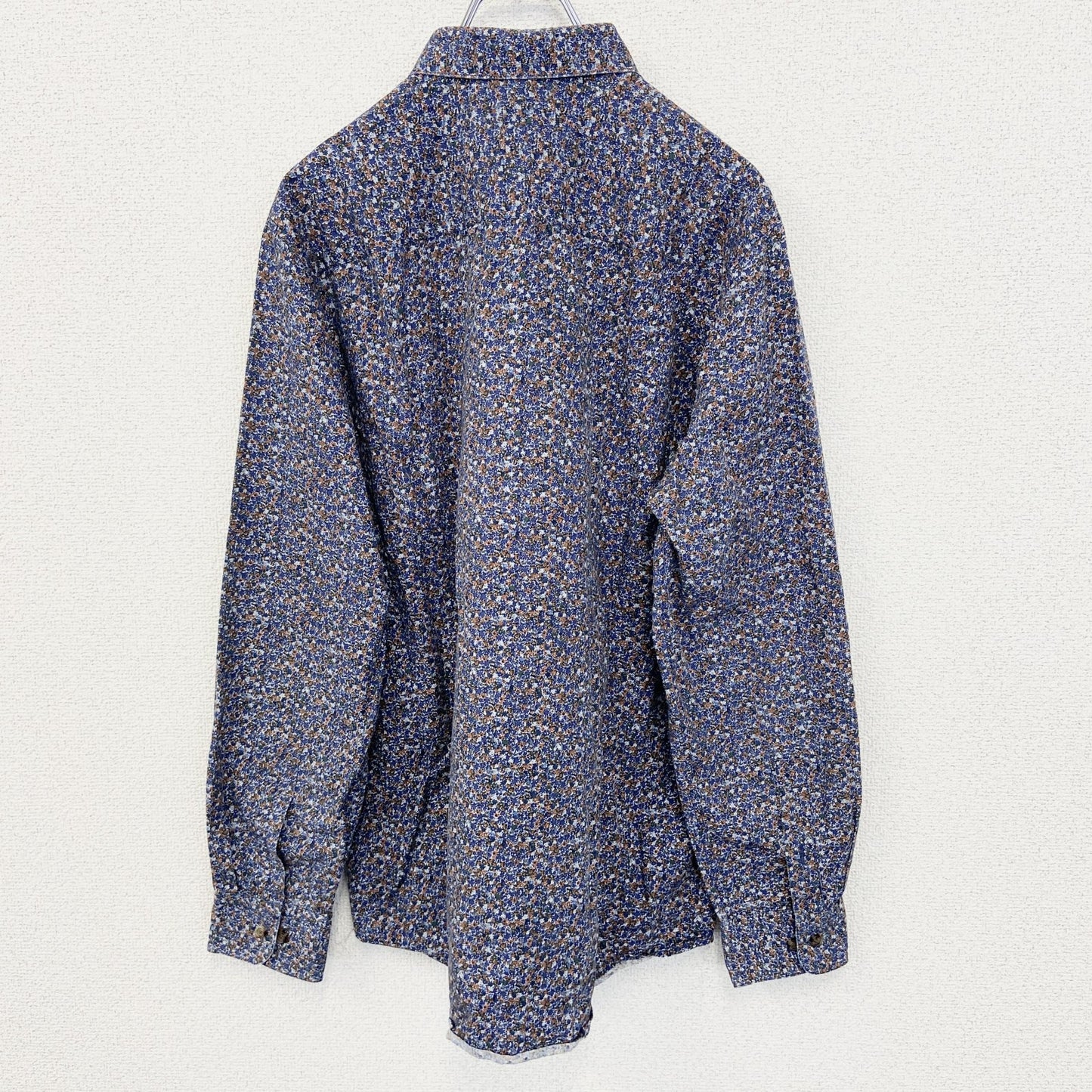 古着 used　bar Ⅲ　長袖花柄シャツ　総柄　スリムフィット　個性的　レトロデザイン　ネイビー　紺　シンプル　