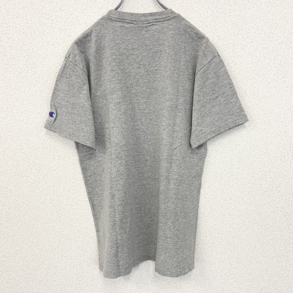 古着 used　champion チャンピオン　半袖カレッジTシャツ　バージニア コモンウェルス大学　グレー　カジュアル　Mサイズ