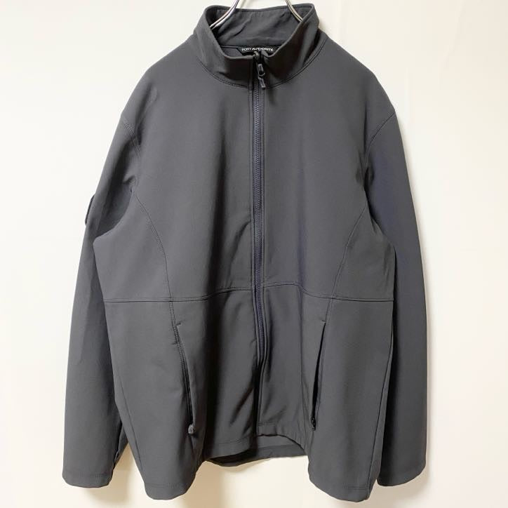 古着 used　PORT AUTHORITY　長袖フルジップブルゾン　ワンポイントワッペン　グレー　XLサイズ