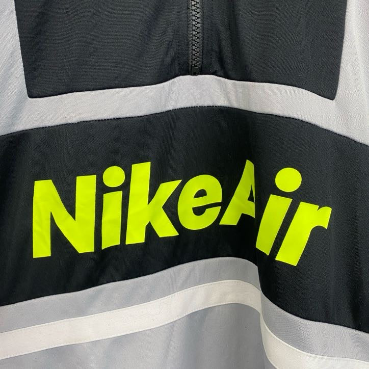 NIKE　ナイキ　ハーフジップトラックジャケット/ジャージ　灰色　グレー　Lサイズ