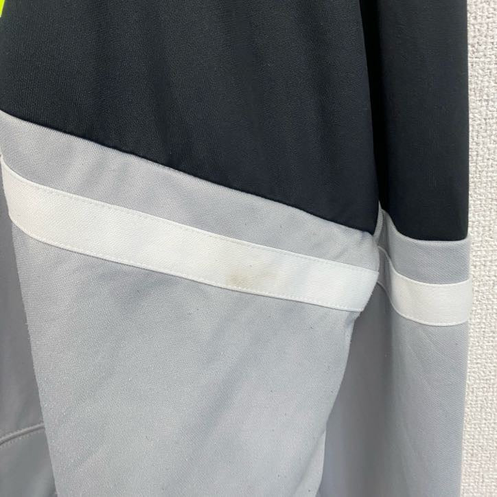 NIKE　ナイキ　ハーフジップトラックジャケット/ジャージ　灰色　グレー　Lサイズ