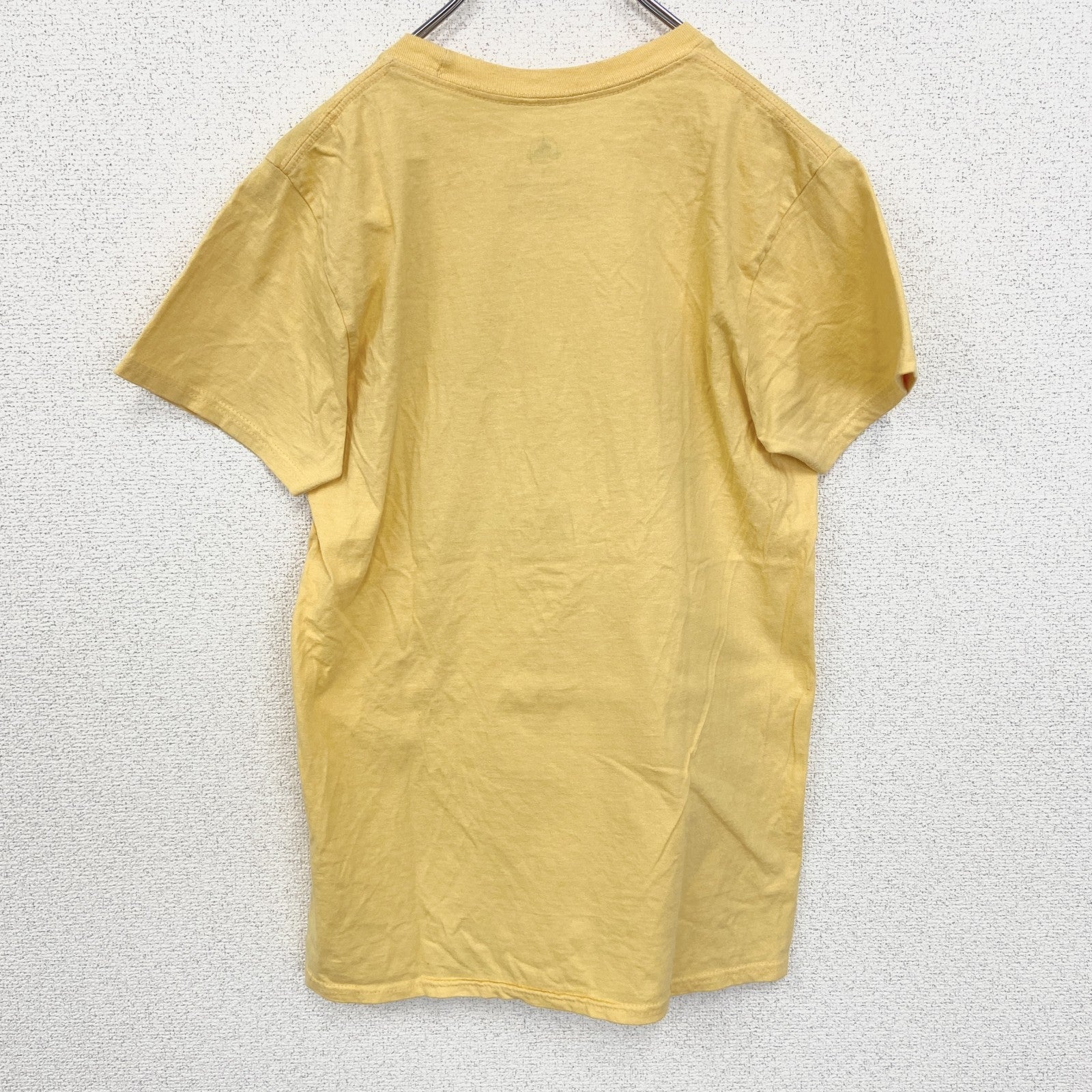 古着 used　Disney　ディズニー　半袖プリントTシャツ　ディズニーワールド　レトロ　黄色　イエロー　クルーネック　Sサイズ