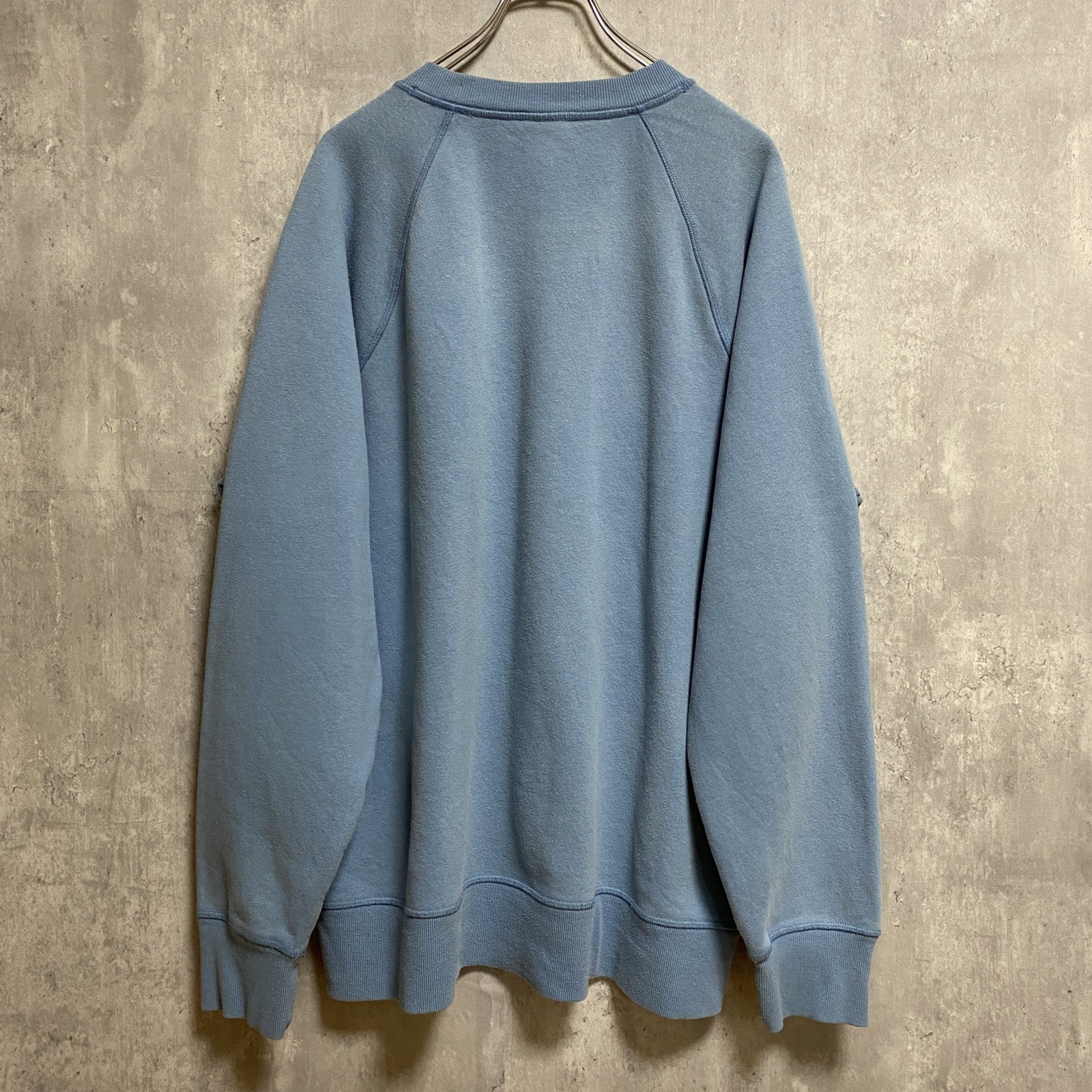 古着 used　WIL MINGTON　長袖クルーネックスウェット　トレーナー　ラグラン　水色　オーバーサイズ　XLサイズ