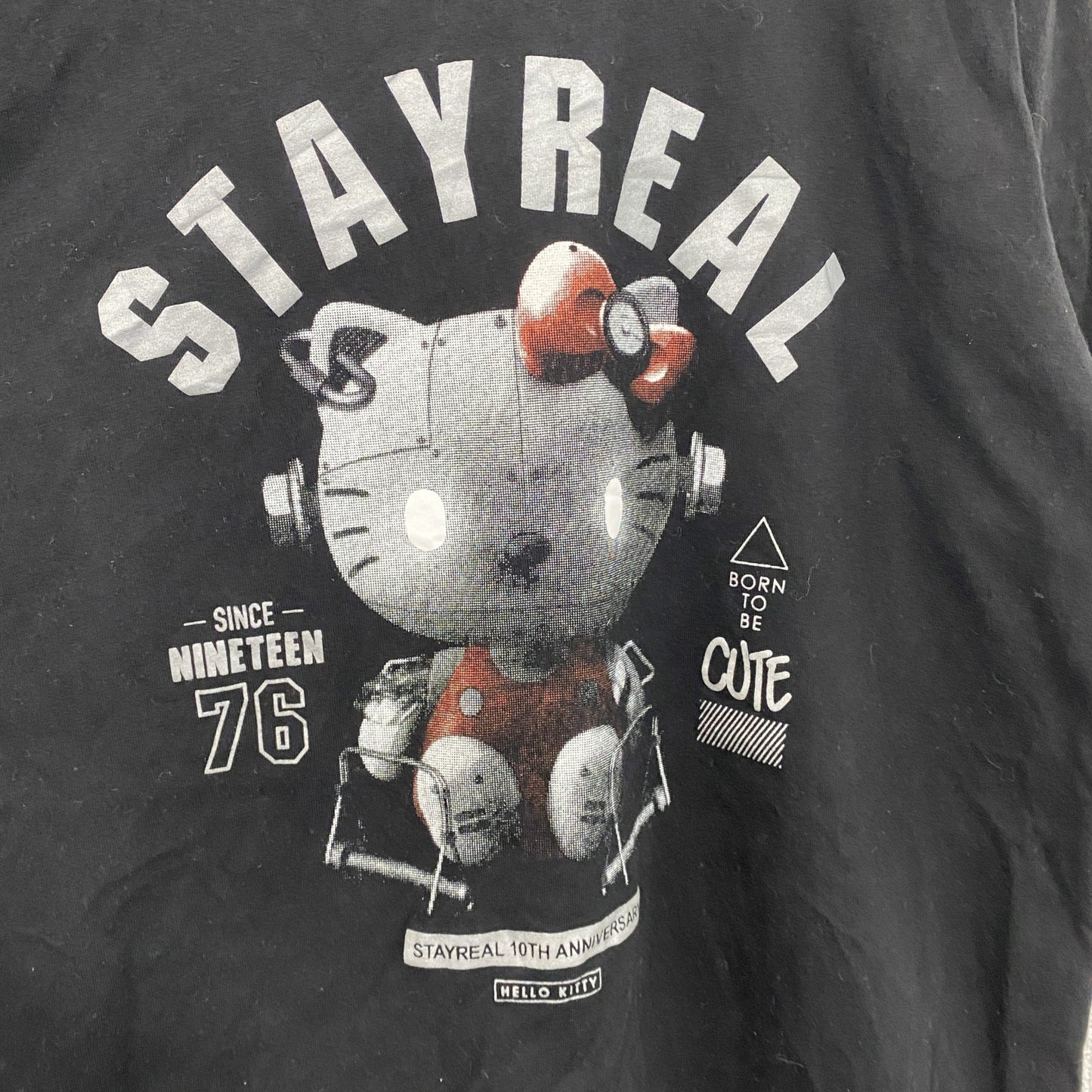 STAYREAL　Hello Kitty　ハローキティ　半袖プリントTシャツ　黒　ブラック