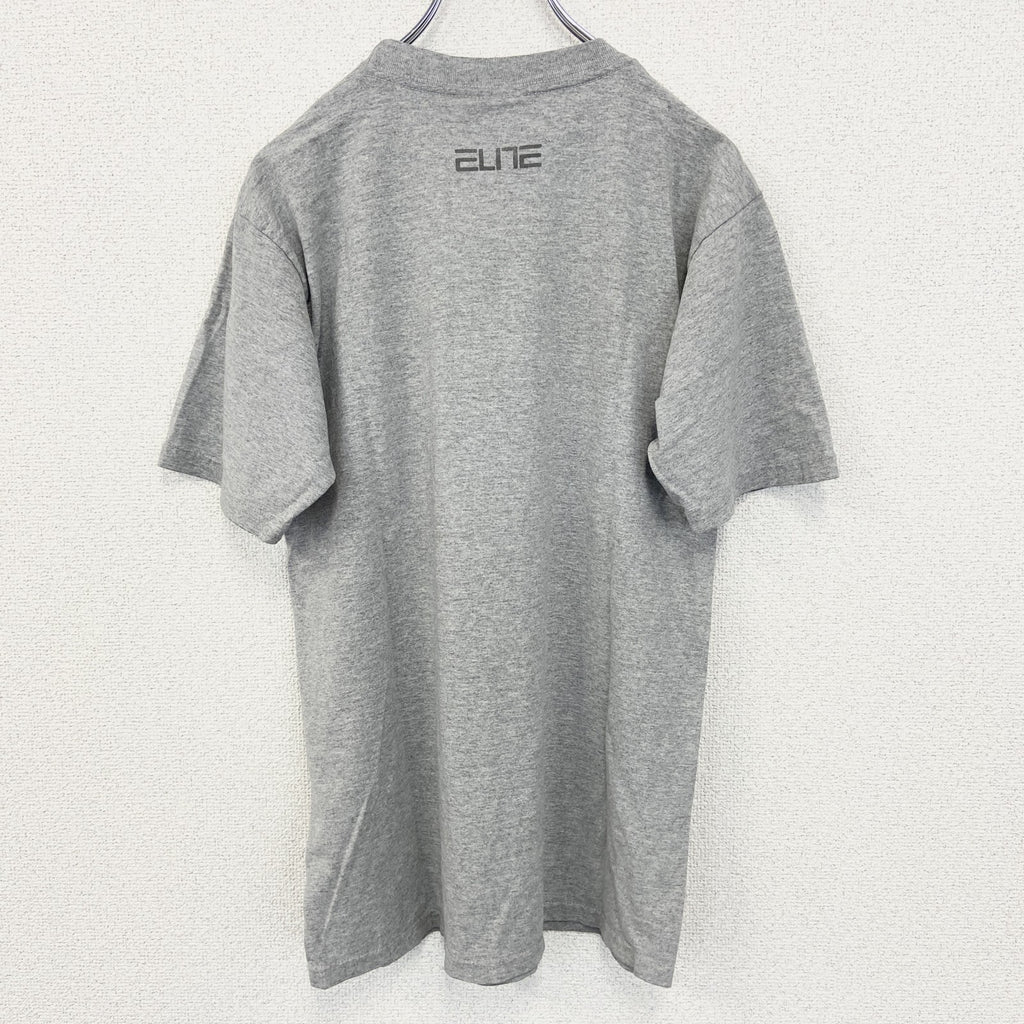 古着　used　NIKE　ナイキ　半袖カレッジプリントTシャツ　コネチカット大学　バスケ　グレー　スウッシュロゴ　Sサイズ