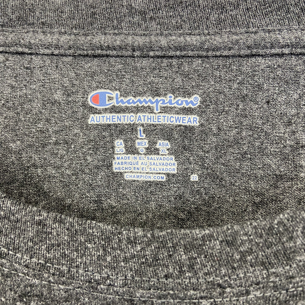 古着　used　champion　チャンピオン　長袖プリントTシャツ　CLT　ロンT　クルーネック　カジュアル　グレー　Lサイズ