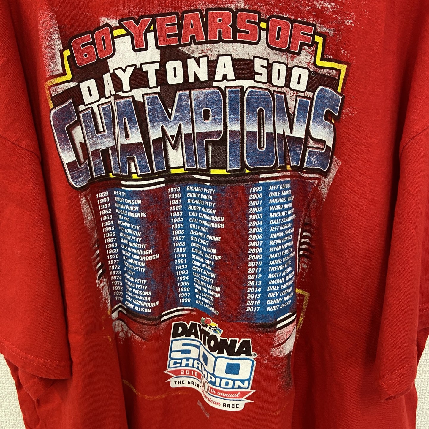 古着　used　NASCAR ナスカ　半袖ビッグプリントTシャツ　クルーネック　レーシングカー　チャンピオンズ　赤　2XLサイズ