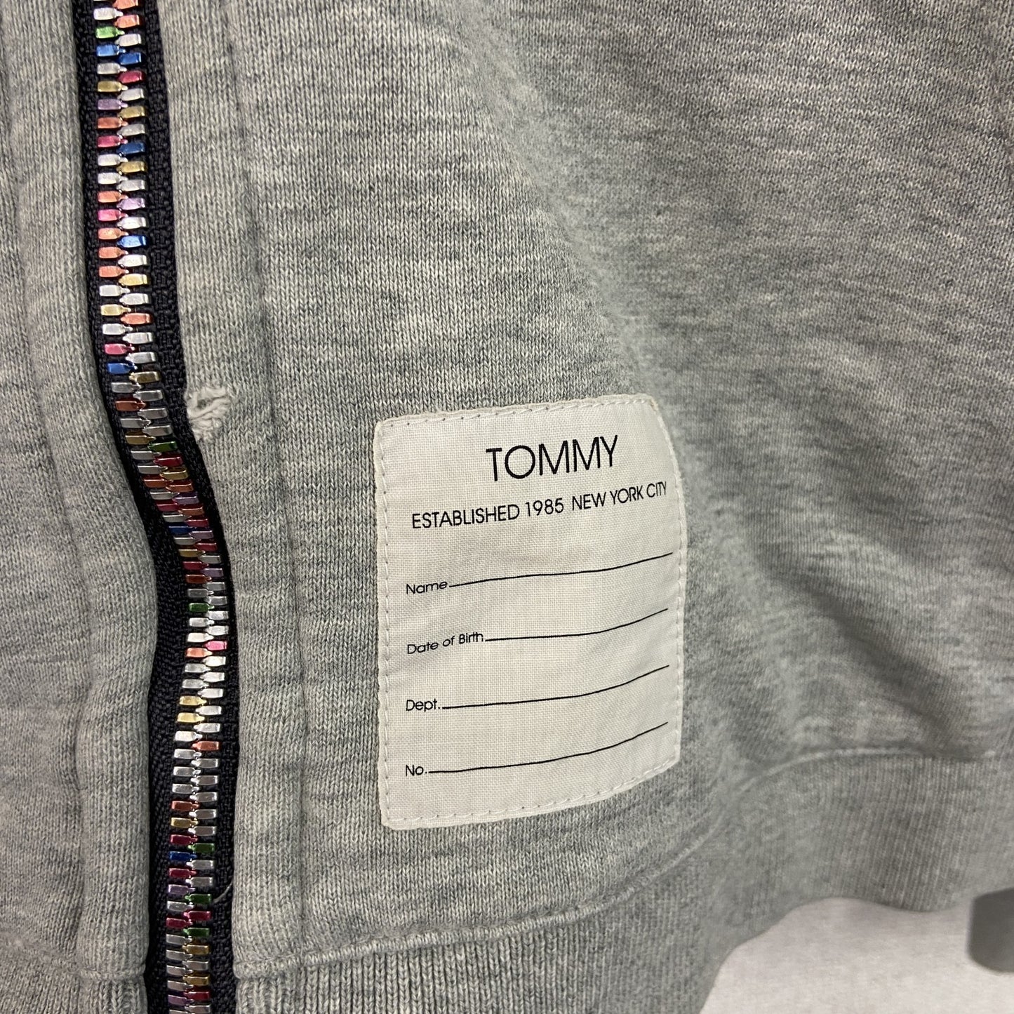 TOMMY　トミー　フルジップスウェットパーカー/フーディー　刺繍ロゴ　ワンポイント　灰色　グレー　Mサイズ