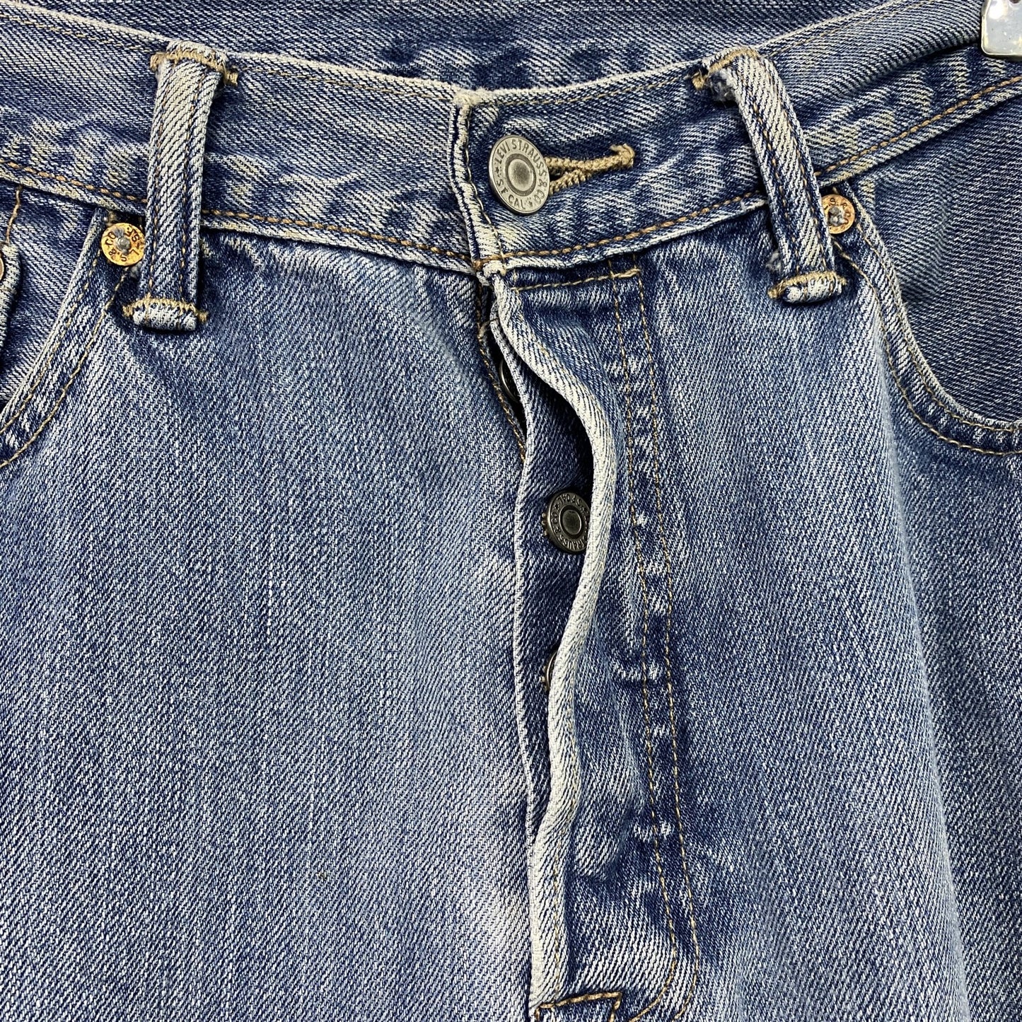 Levi's　リーバイス　501　デニムパンツ/ジーンズ　ボタンフライ　インディゴ　W32サイズ