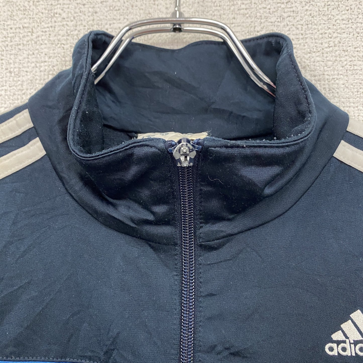 00s　adidas　アディダス　トラックジャケット/ジャージ　パフォーマンスロゴ　ヴィンテージ　ネイビー　Mサイズ